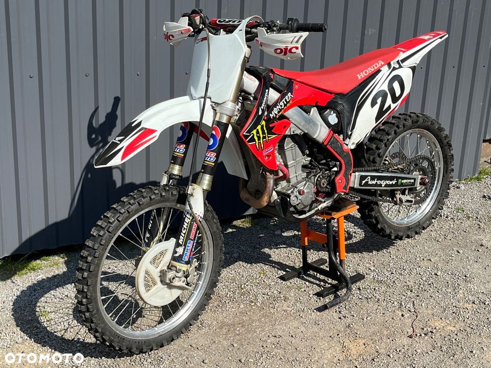 Honda CRF - 1
