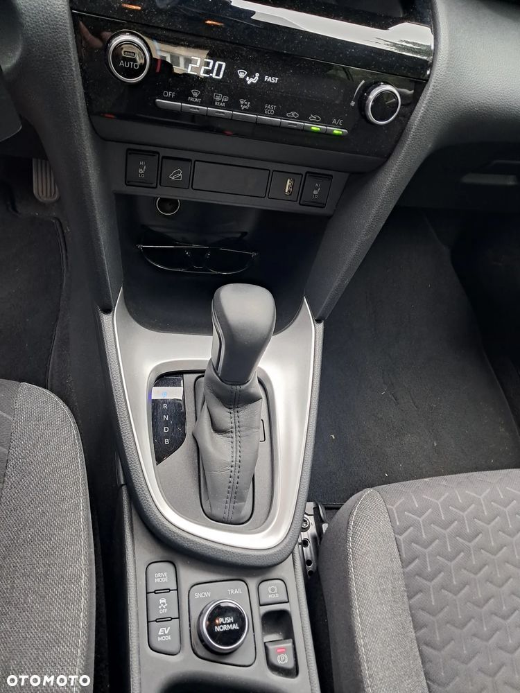 Toyota Yaris Cross Hybrid 1.5 Adventure 4x4 - 9