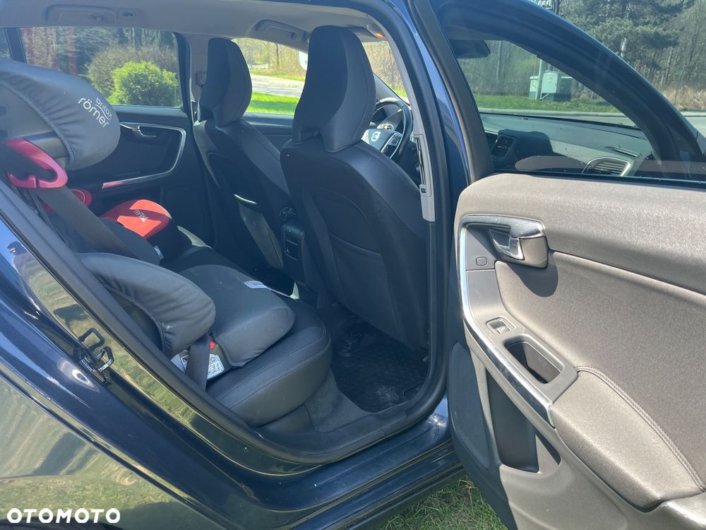 Volvo V60 D3 Ocean Race - 10