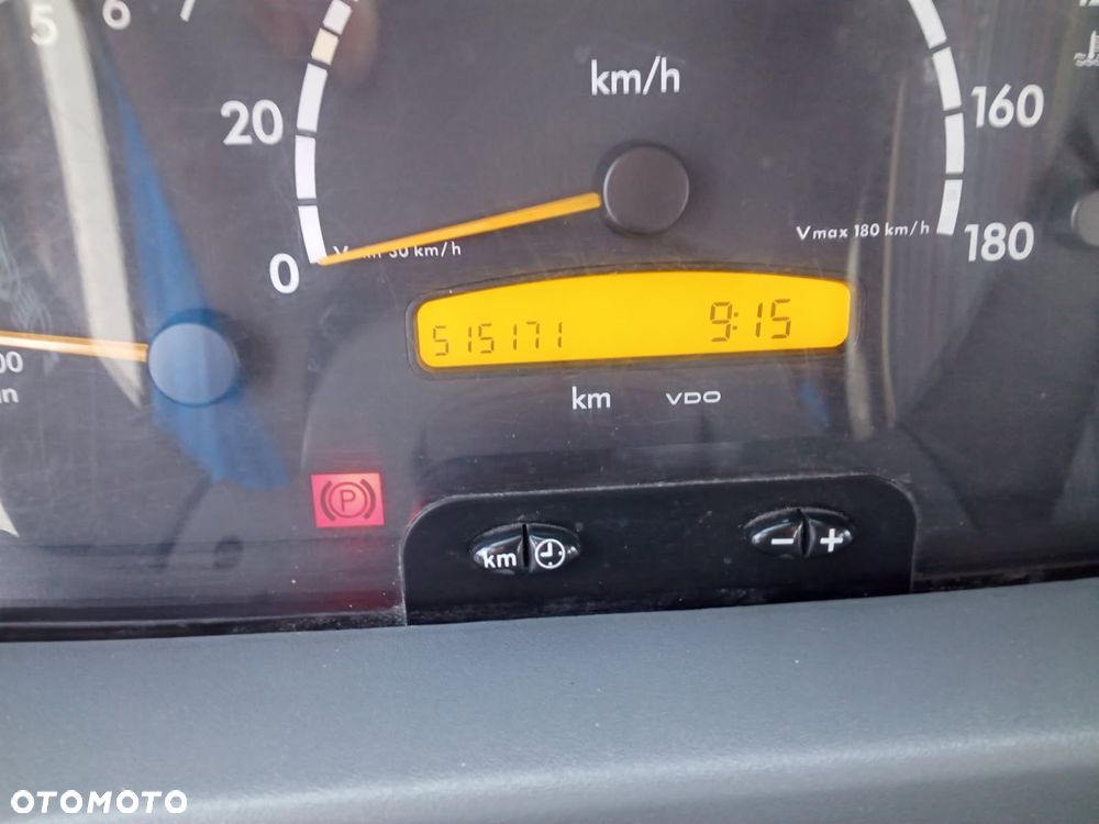 Mercedes-Benz Sprinter - 6