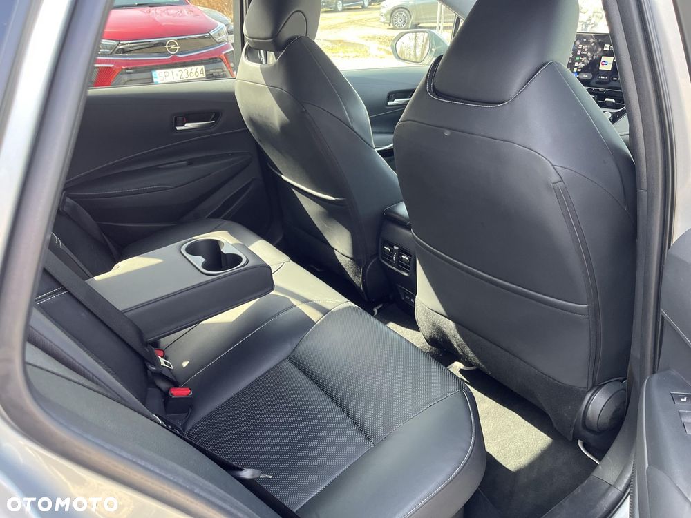 Toyota Corolla - 14