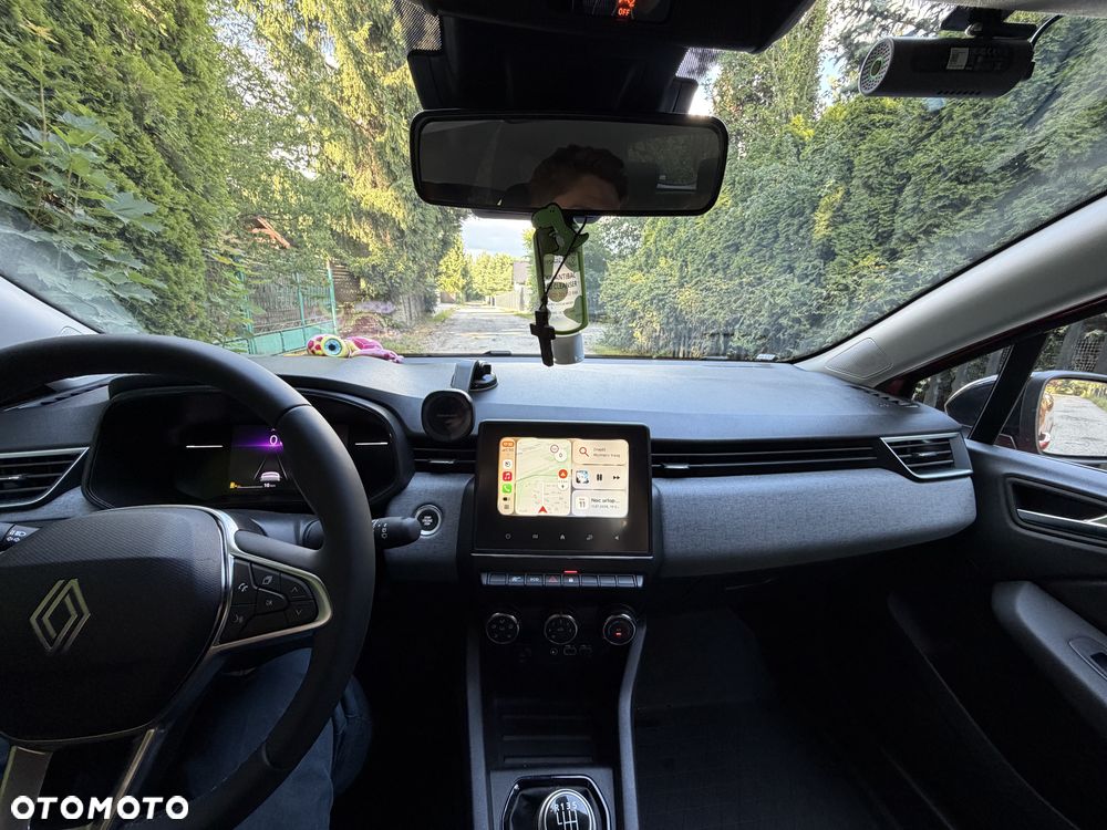 Renault Clio - 21