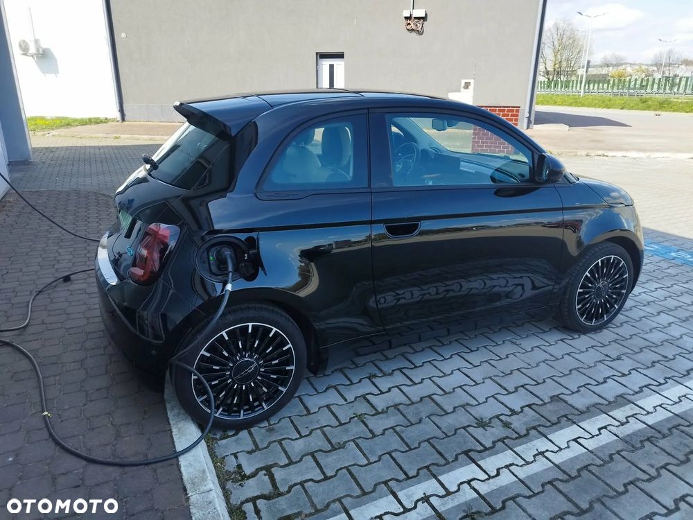 Fiat 500e 42kWh ICON - 6