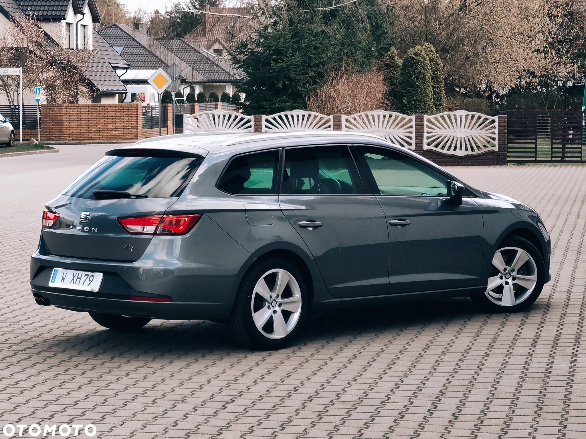 Seat Leon 2.0 TDI DPF DSG FR - 24