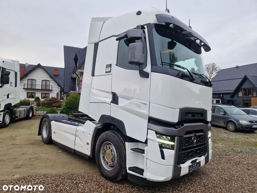 Renault Gama T 520 High Cab - 1