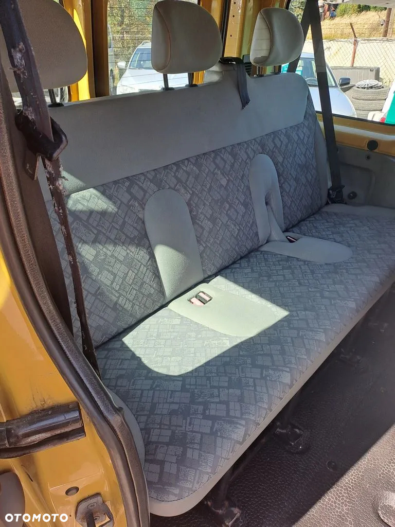Nissan Primastar - 31