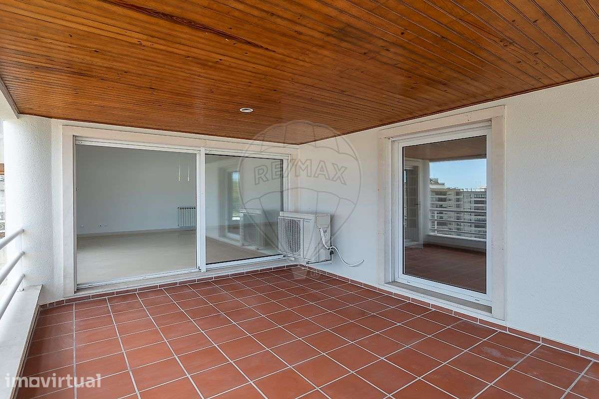 Apartamento T3 para arrendamento - Grande imagem: 4/43
