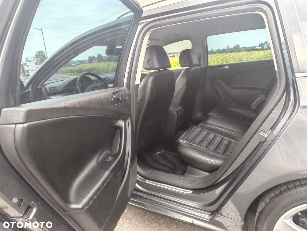 Volkswagen Passat Variant - 7