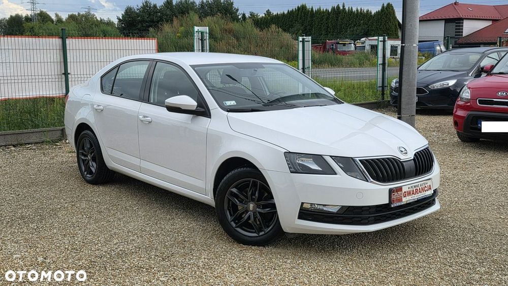 Skoda Octavia - 3