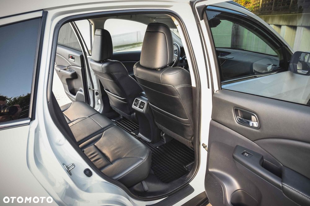 Honda CR-V 2.0 Lifestyle Plus (Honda Connect+) - 32