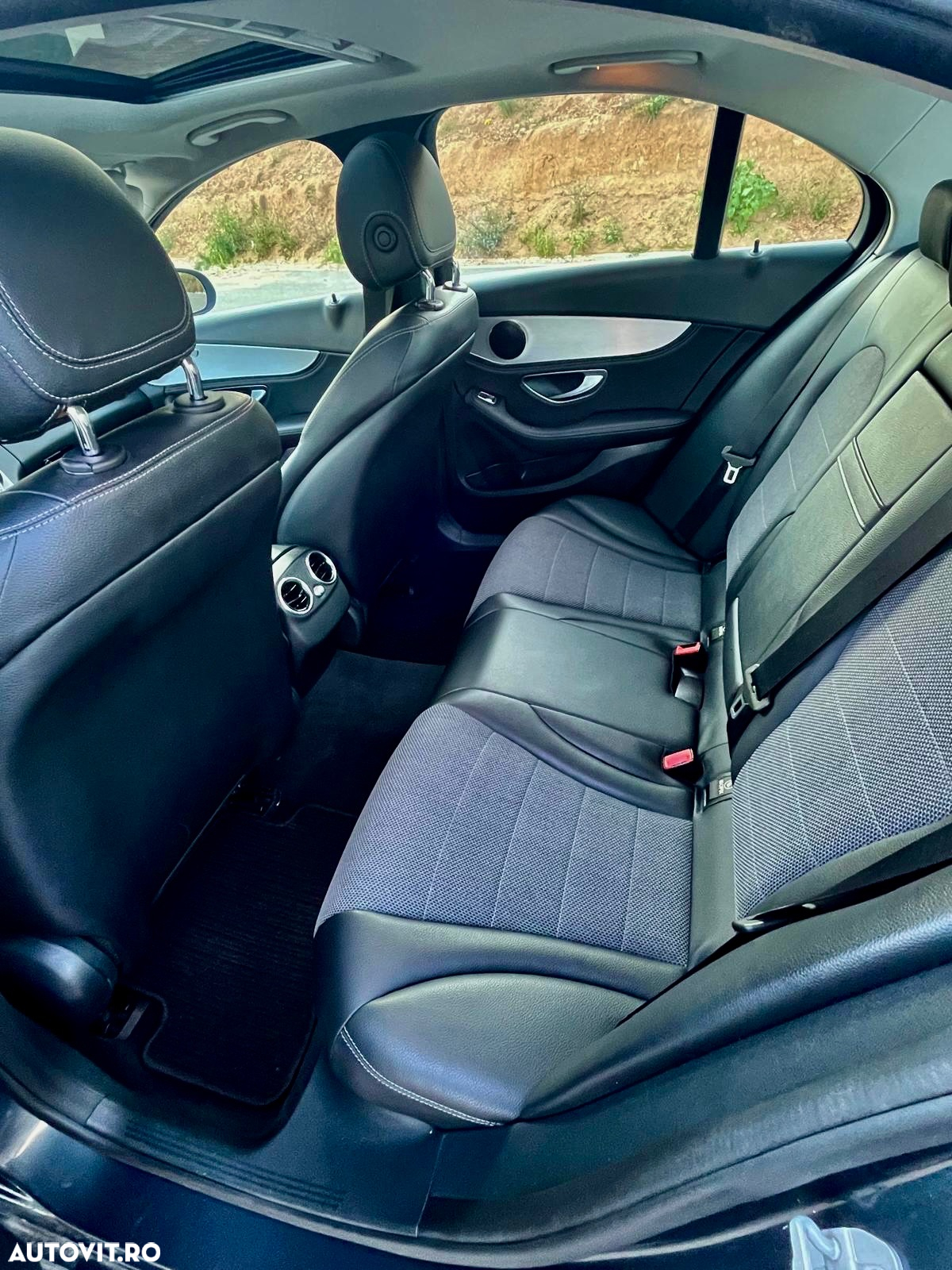 Mercedes-Benz C - 6