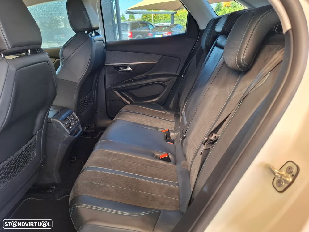 Peugeot 3008 1.6 BlueHDi Crossway EAT6 - 42