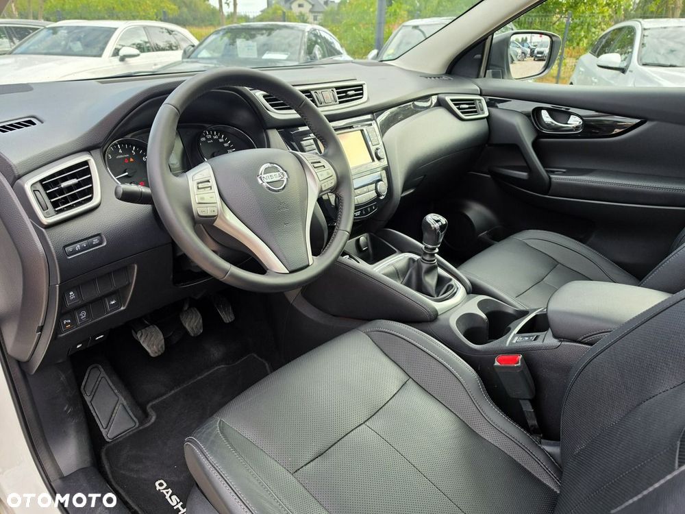 Nissan Qashqai 1.2 DIG-T Tekna - 26