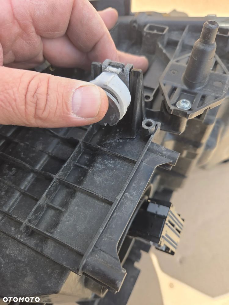 Lampa przednia prawa przód przednia BMW 5 G30 G31 8499112 Full Led Reflektor prawy przód przedni BMW 5 G30 G31 8499112 Full Led - 23