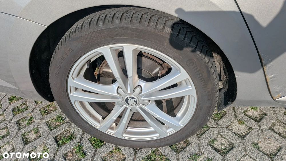 Skoda Superb 1.4 TSI ACT Ambition - 25