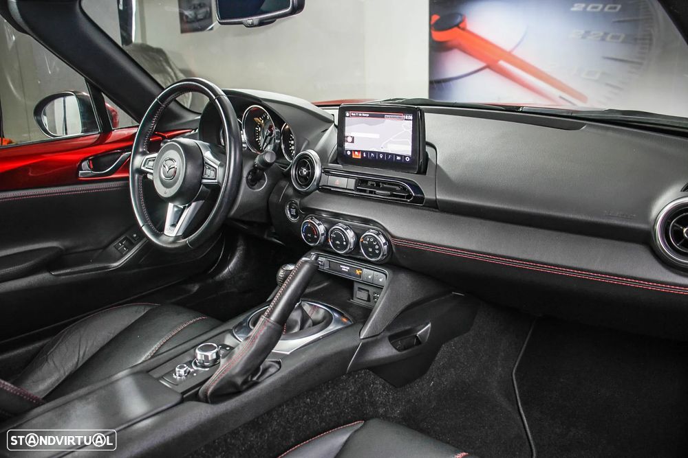 Mazda MX-5 1.5 RF Sky-G Evolve Navi - 25
