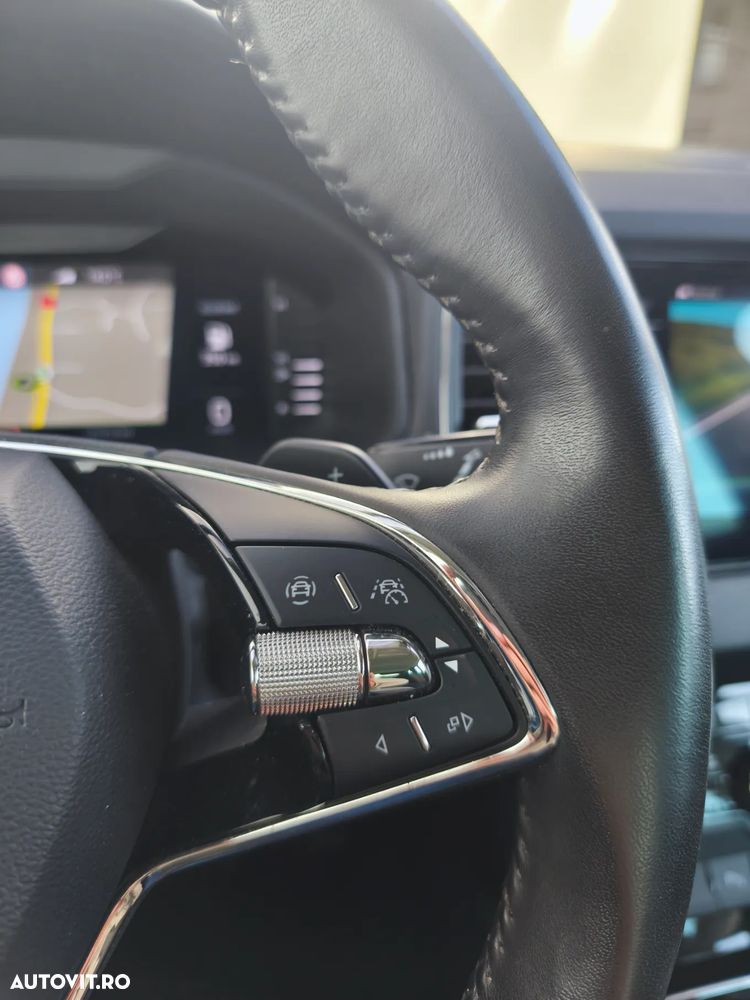 Skoda Karoq 2.0 TDI SCR 4x4 DSG Style - 14