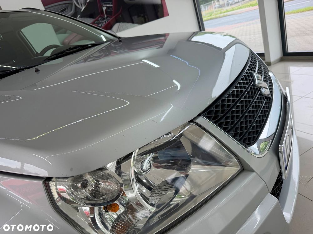 Suzuki Grand Vitara 1.6 Black&White - 23