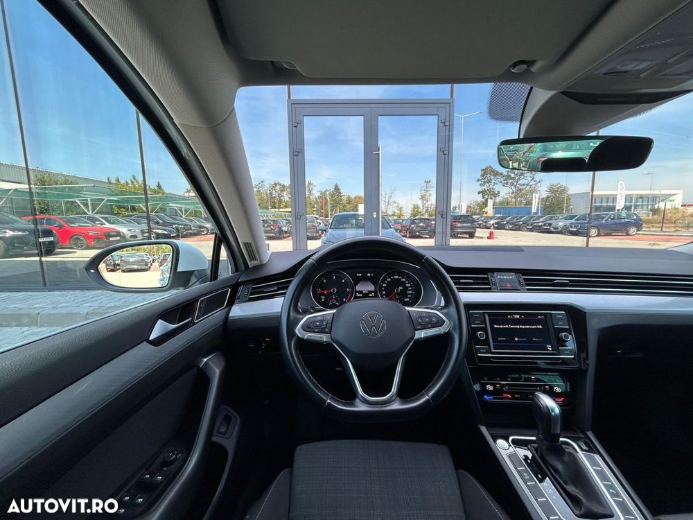 Volkswagen Passat 2.0 TDI DSG Comfortline - 11