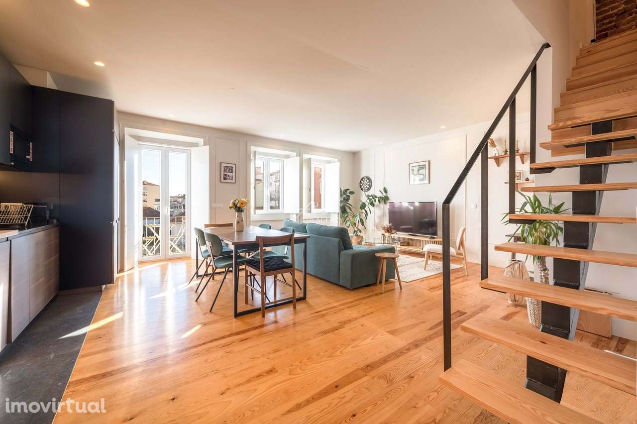 Apartamento T3 Duplex com Espaço Exterior e Vista Rio - Grande imagem: 2/30