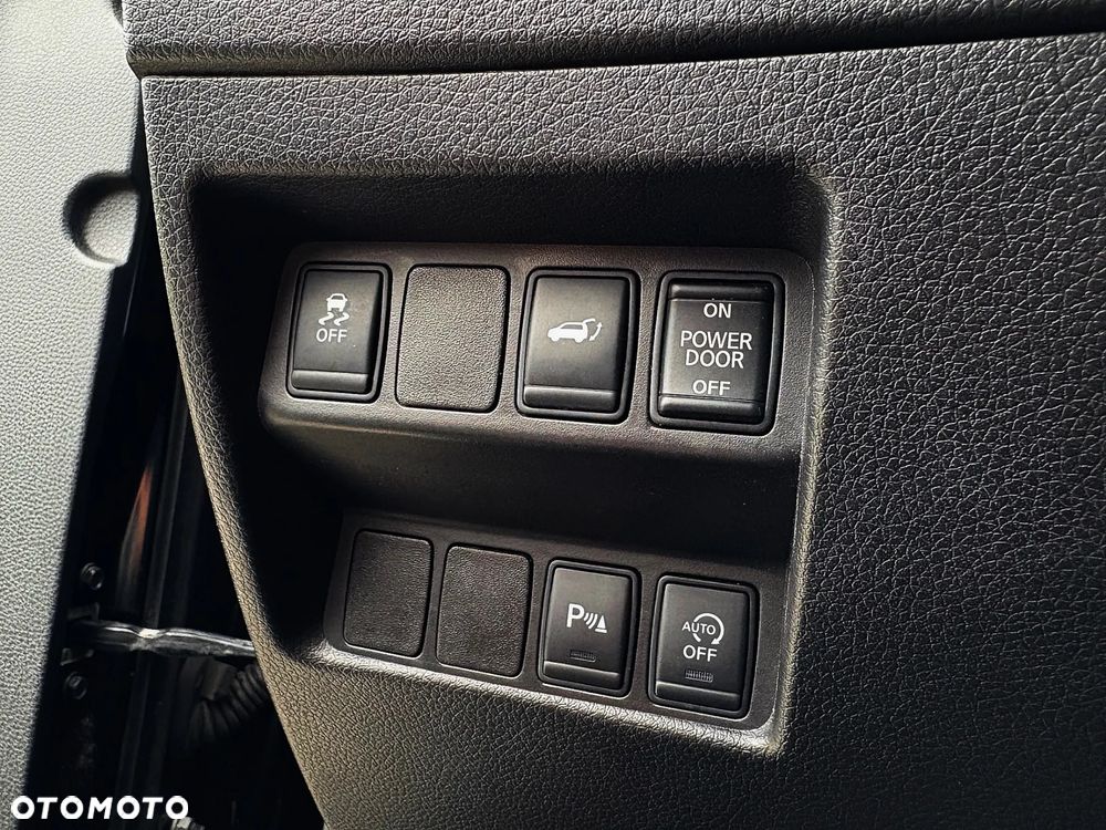 Nissan X-Trail 1.6 DIG-T Tekna - 28