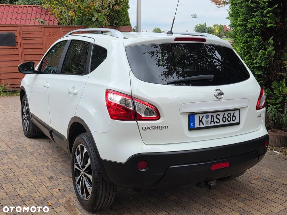 Nissan Qashqai 2.0 dCi DPF tekna - 12