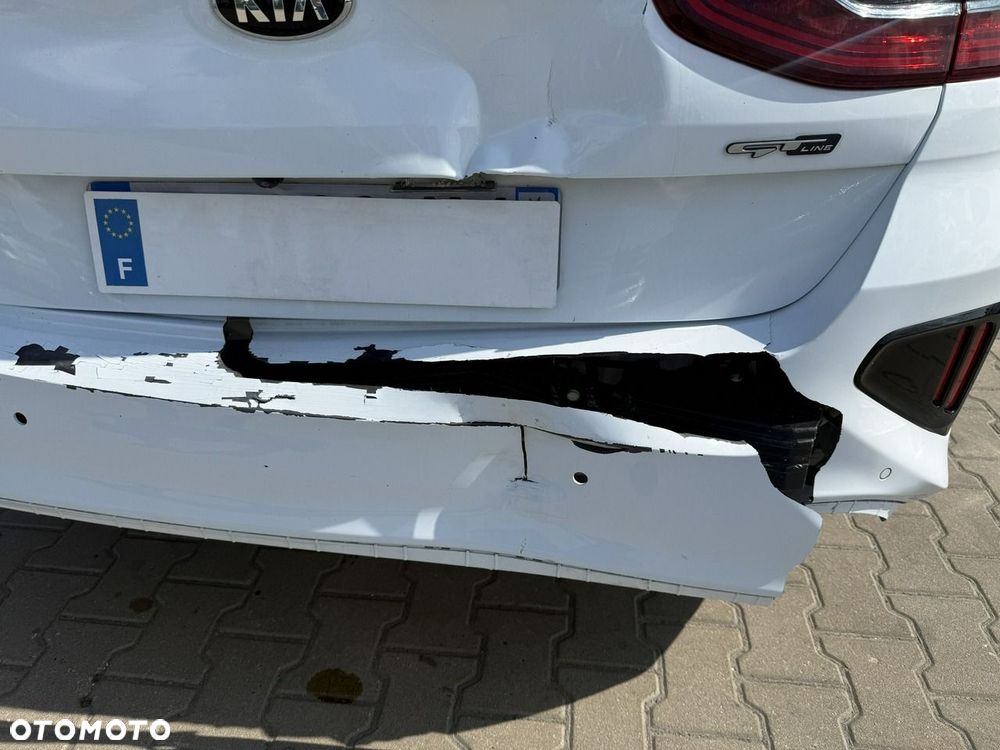 Kia Ceed - 15