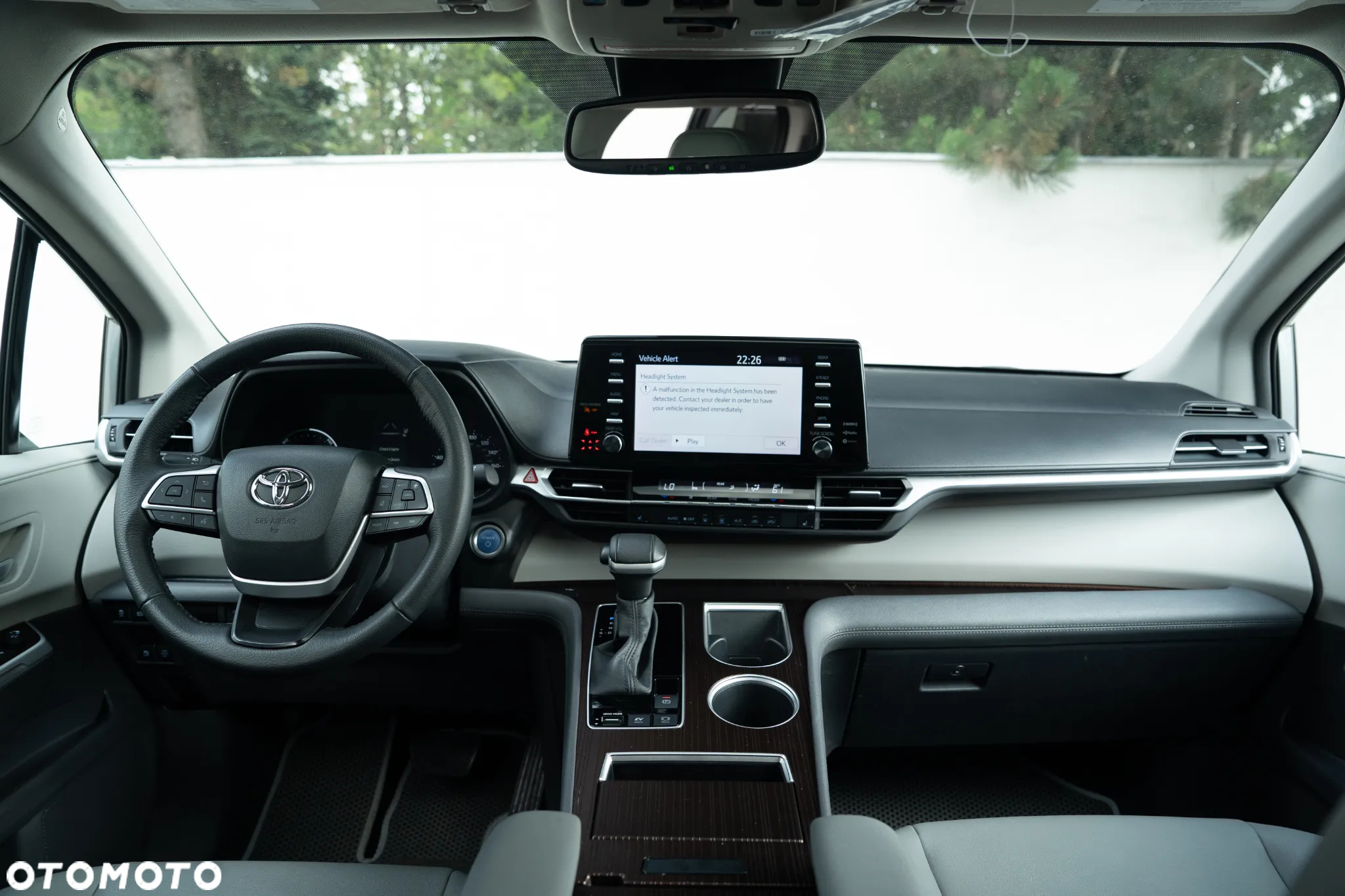 Toyota Sienna - 16