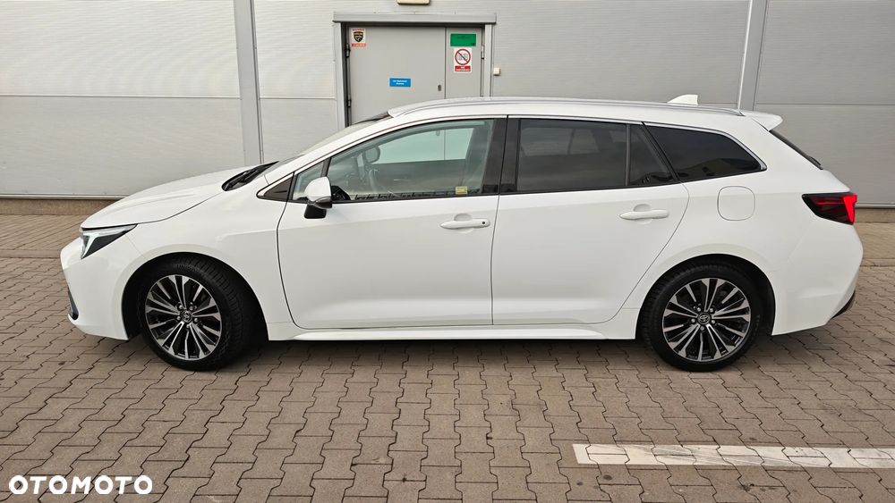 Toyota Corolla 1.8 Hybrid Style - 11