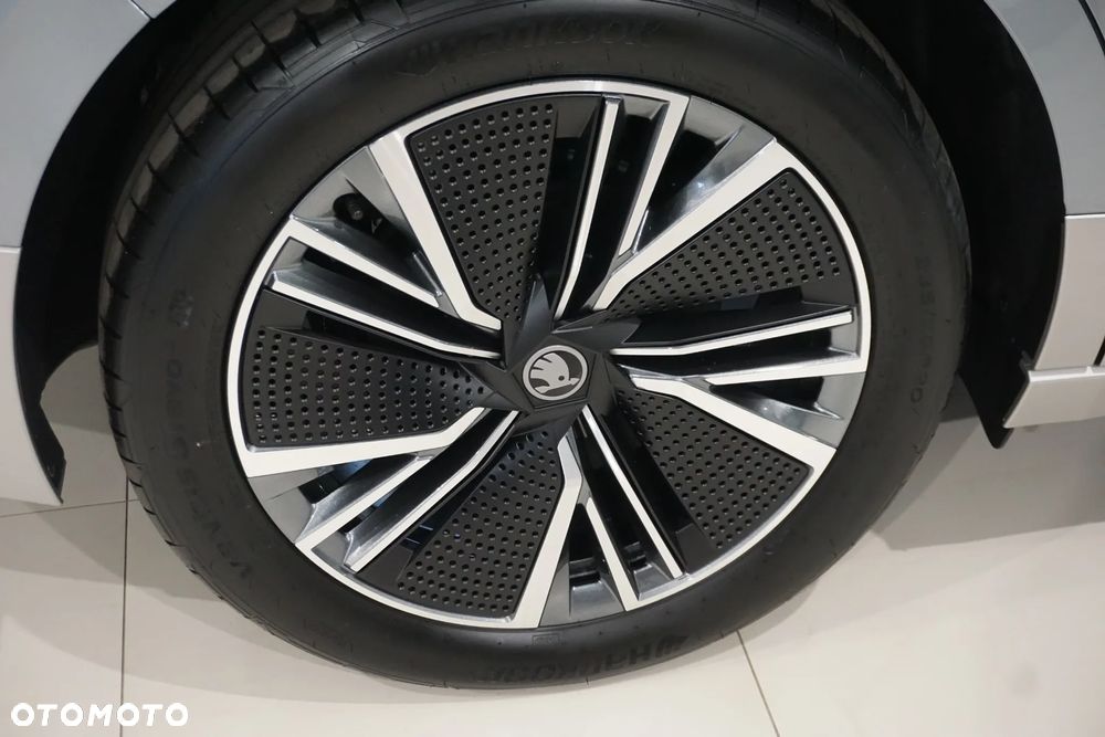 Skoda Enyaq 60 63kWh - 8