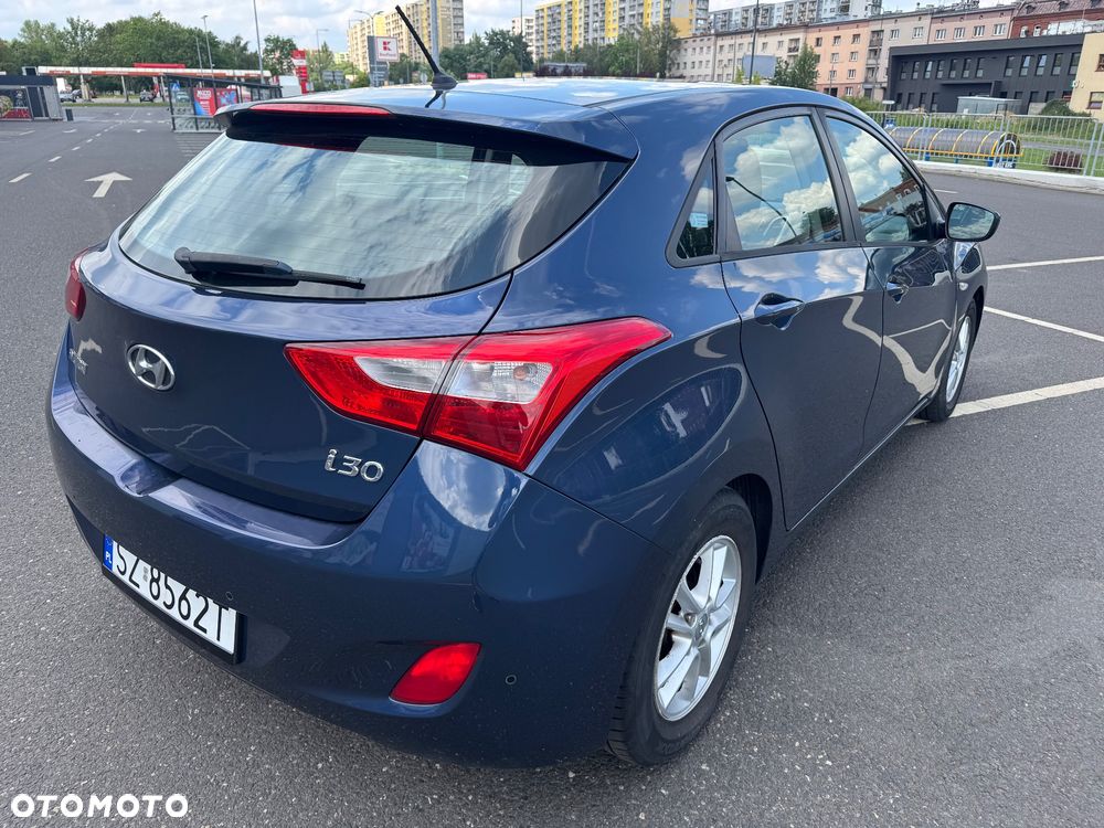 Hyundai i30 1.4 Comfort - 9