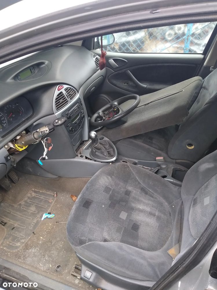 citroen C5 klapa tył - 2