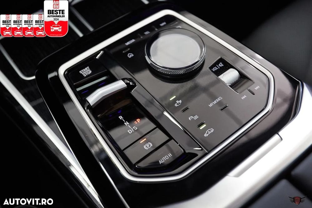 BMW Seria 7 740d xDrive - 24