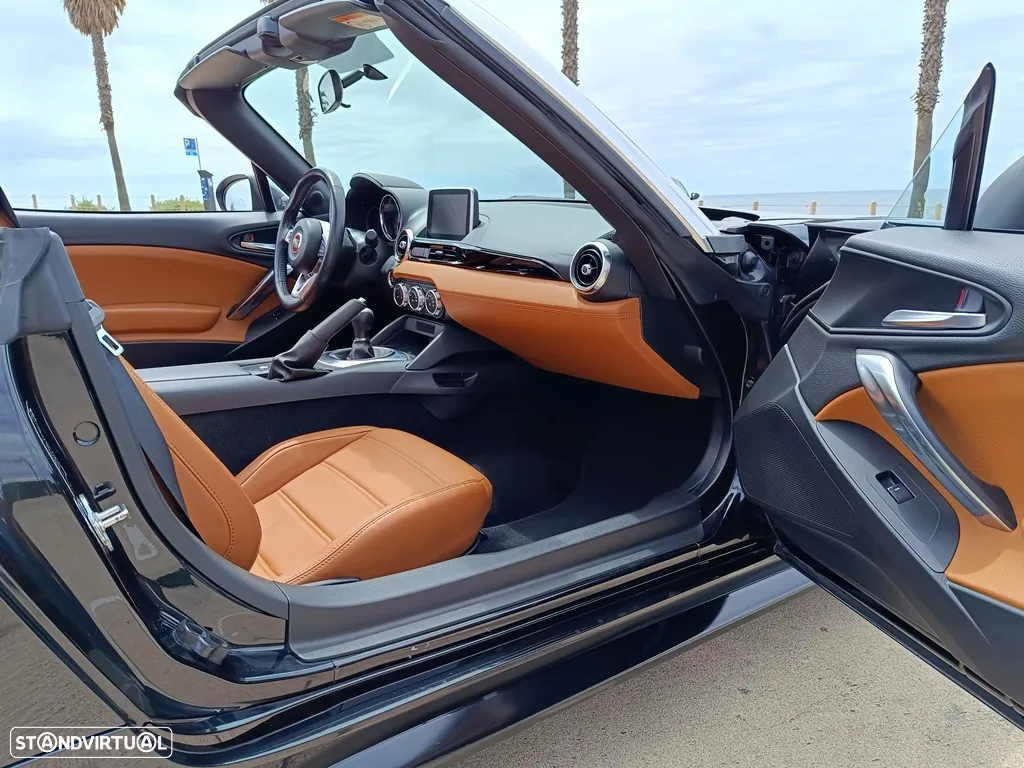 Fiat 124 Spider 1.4 MultiAir Turbo - 18