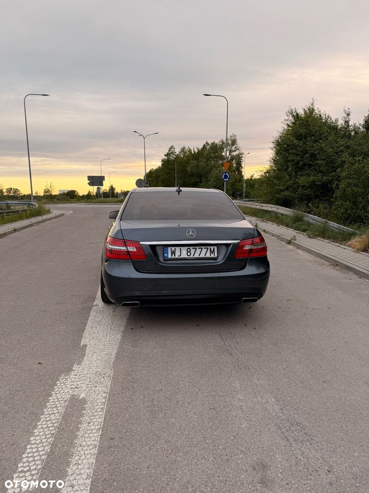 Mercedes-Benz Klasa E 220 BlueTEC 7G-TRONIC Avantgarde - 5