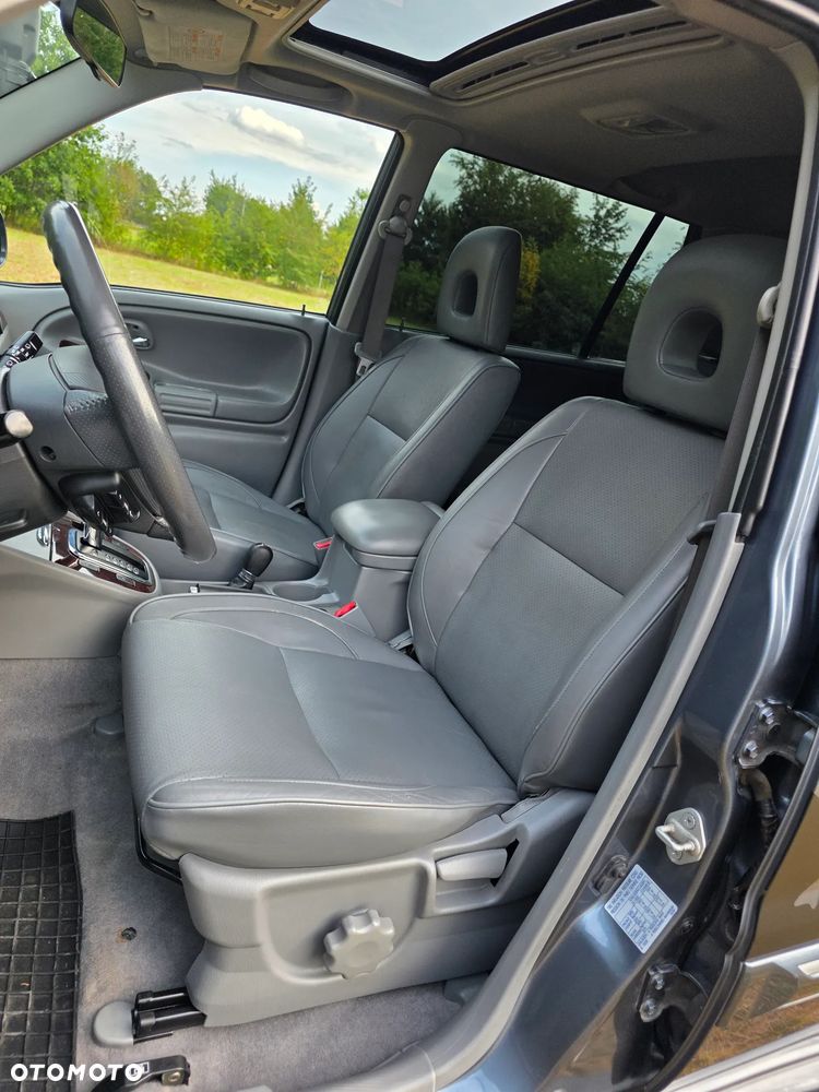 Suzuki Grand Vitara - 27