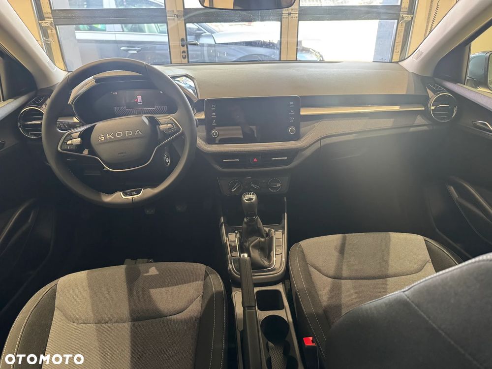 Skoda Fabia 1.0 TSI Drive - 5