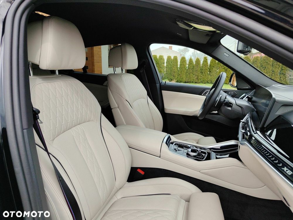 BMW X6 - 26