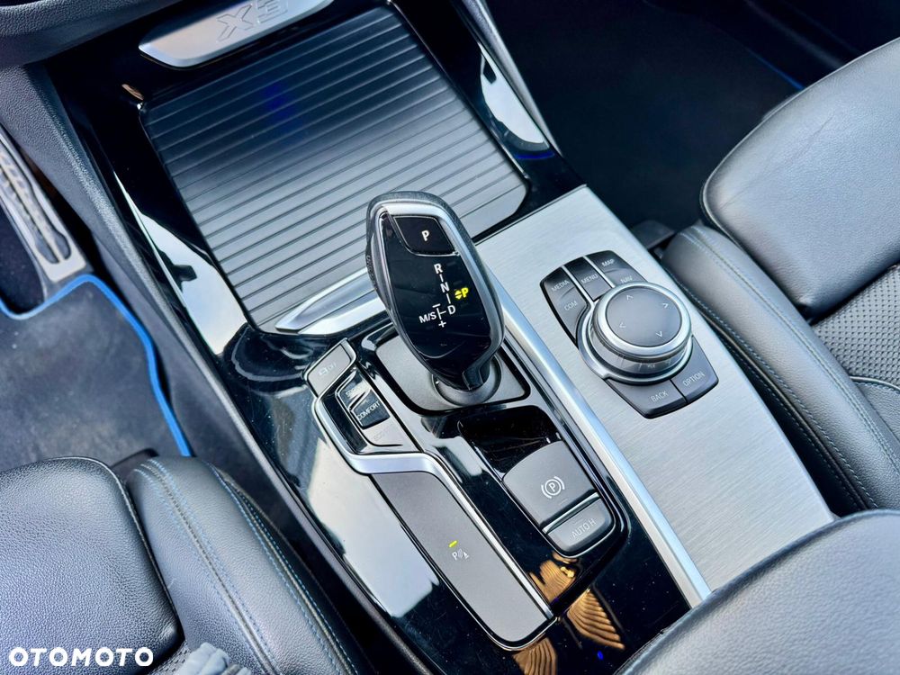 BMW X3 - 16