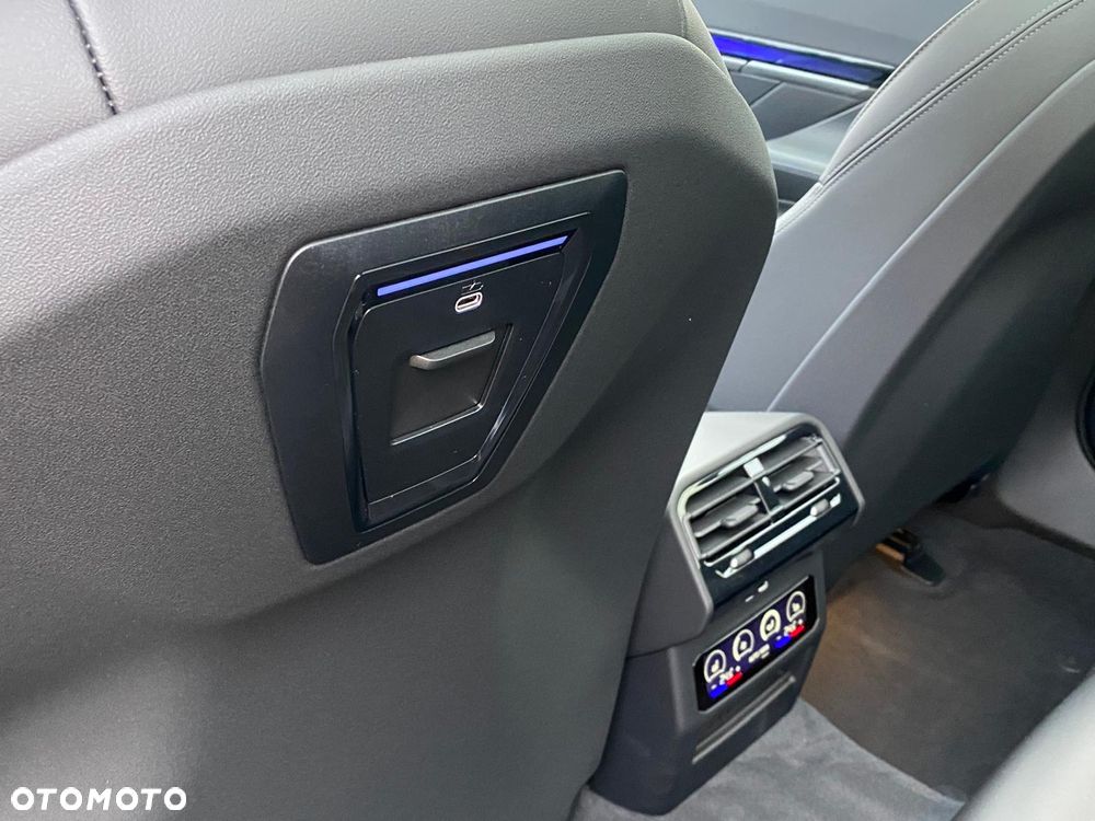 BMW Seria 5 520d M Sport sport - 21