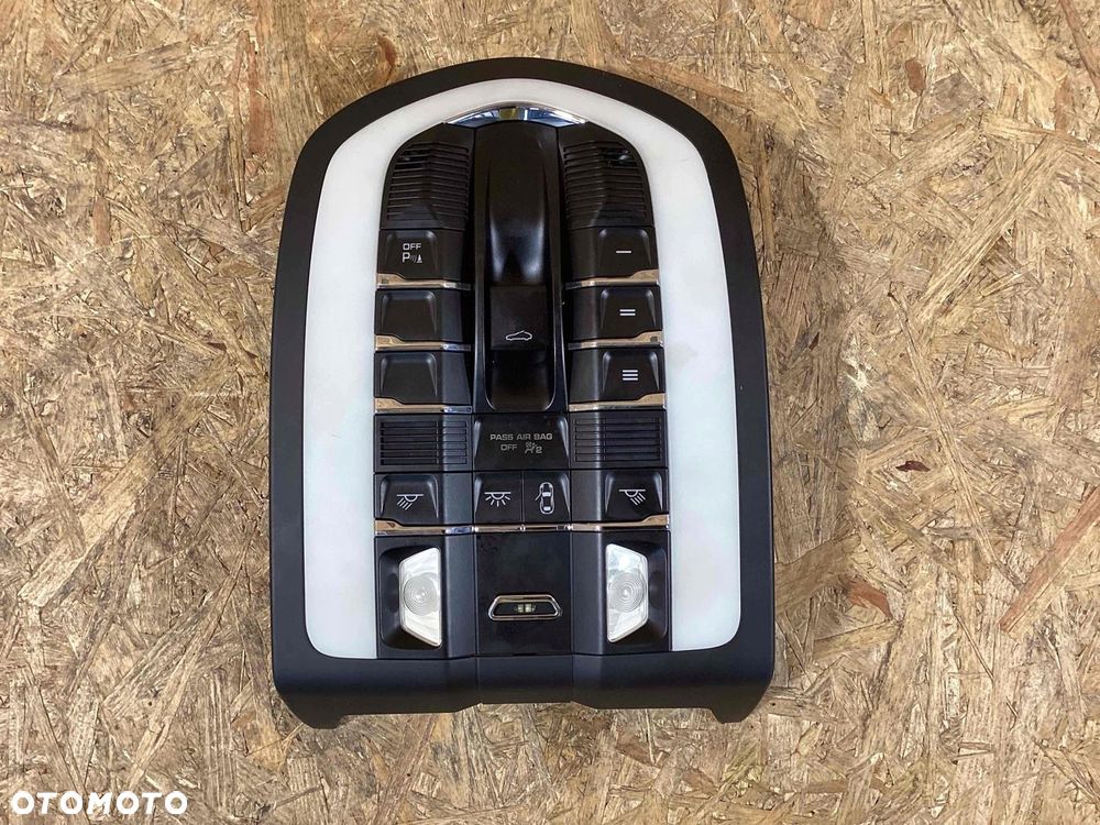 PORSCHE CAYENNE 7PP LAMPKA PODSUFITKI 7PP959551JL 7PP868404JE 7pp9193175q0