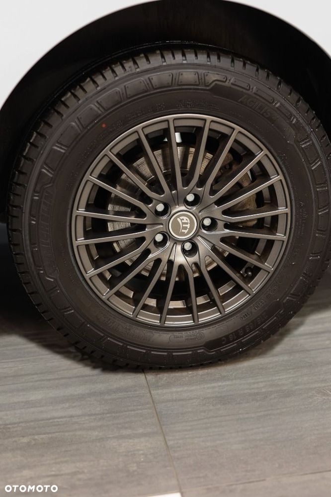 Toyota Proace Verso - 32