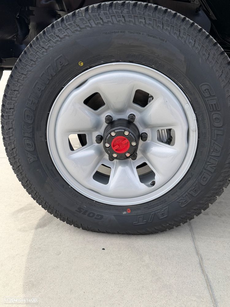Toyota Hilux 2.4 D LN145LPT Cab Dupla - 19