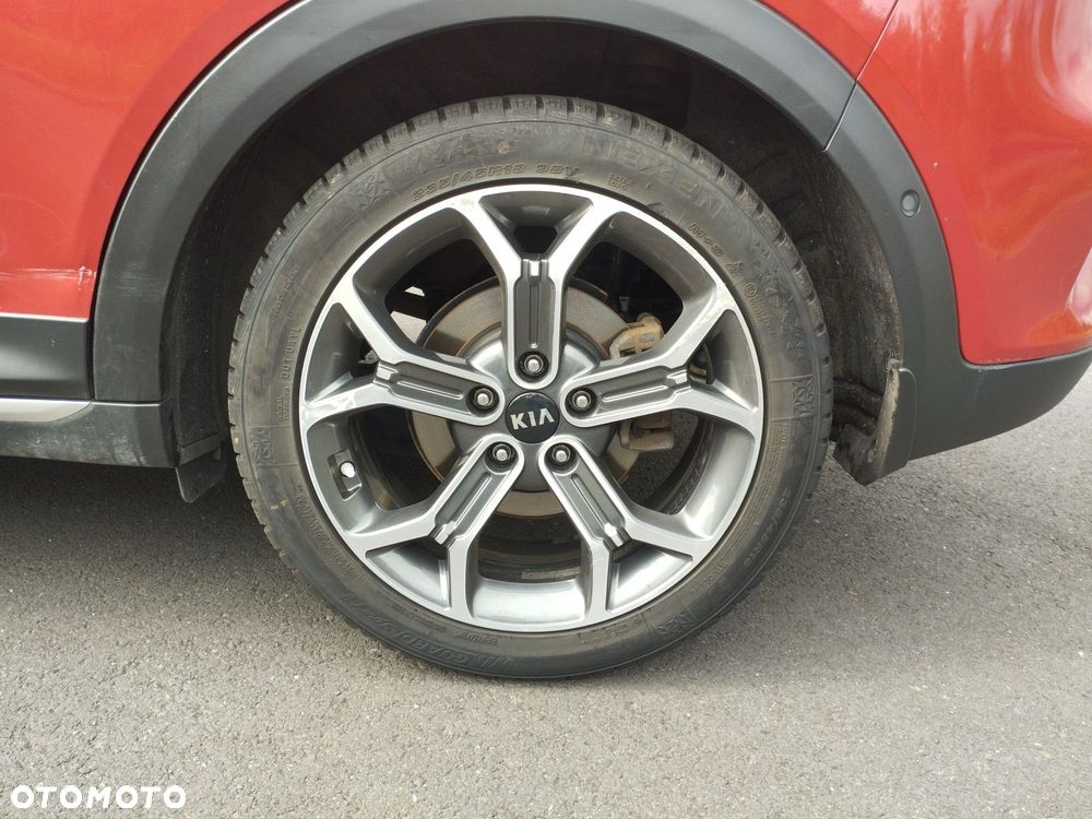 Kia XCeed 1.6 T-GDI L Business Line DCT - 19