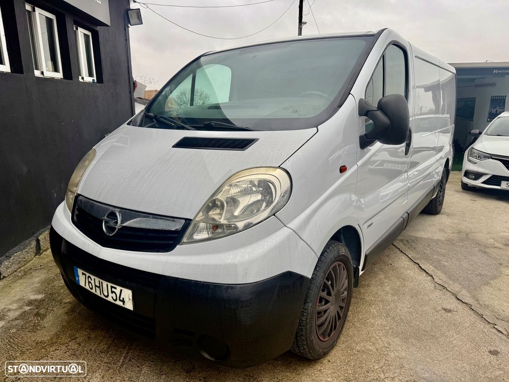 Opel Vivaro longa - 57
