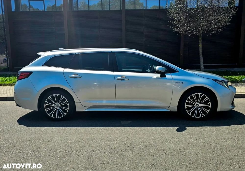 Toyota Corolla - 3