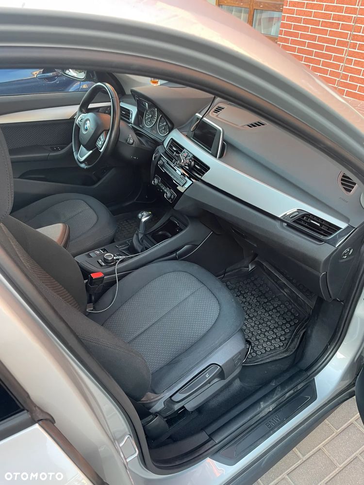 BMW X1 sDrive18d - 19