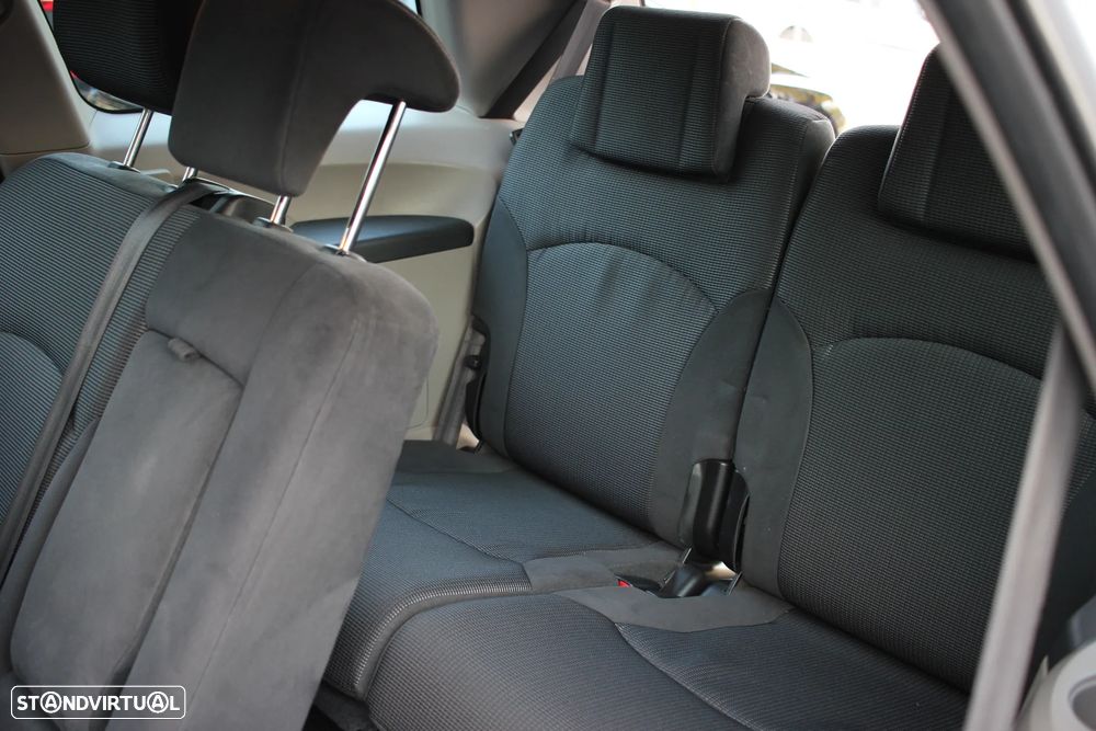 Mitsubishi Grandis 2.0 DI-D Sport - 20