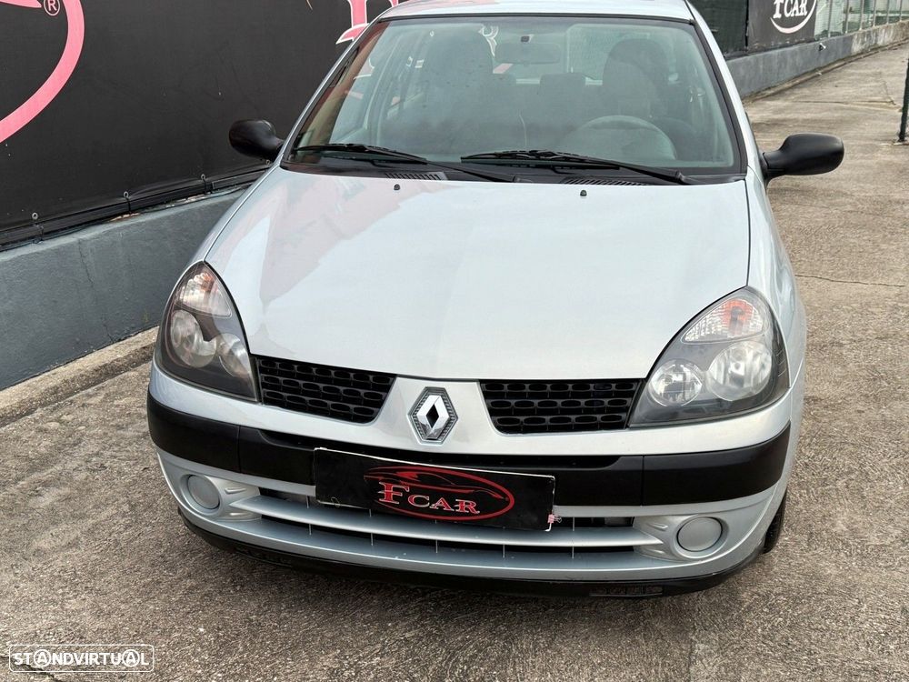 Renault Clio 1.5 dCi Dynamique Luxe - 29