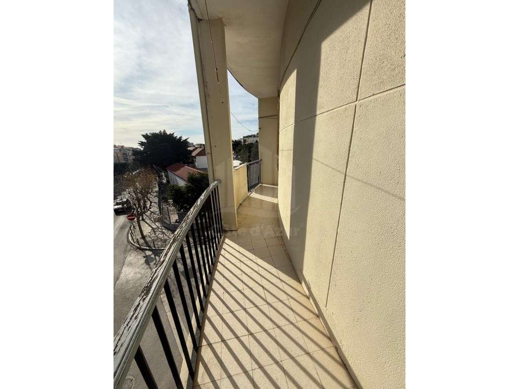 Apartamento T2 no Centro de Sesimbra - Grande imagem: 5/19